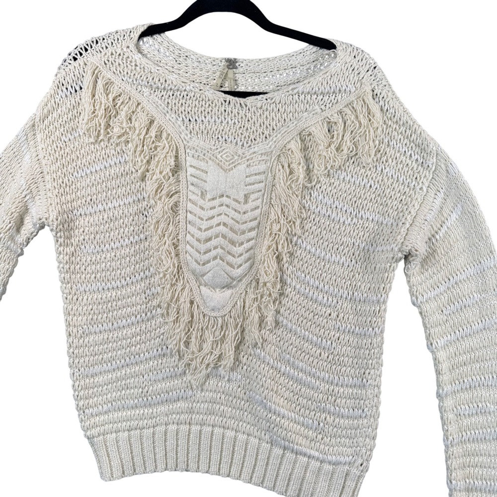 BKE Cream Boho Knit Sweater Womens L Fringe Textured‎ Cozy Long Sleeve